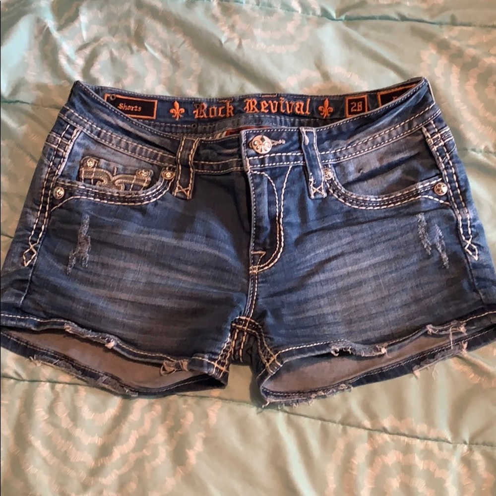Rock Revival Short
